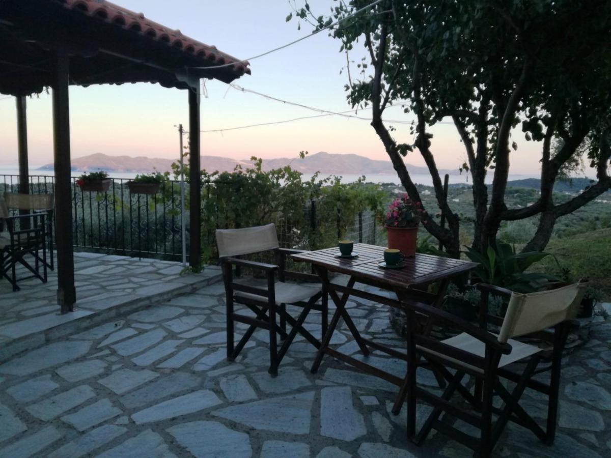 Villa Amfithea Moni Evaggelistrias 外观 照片