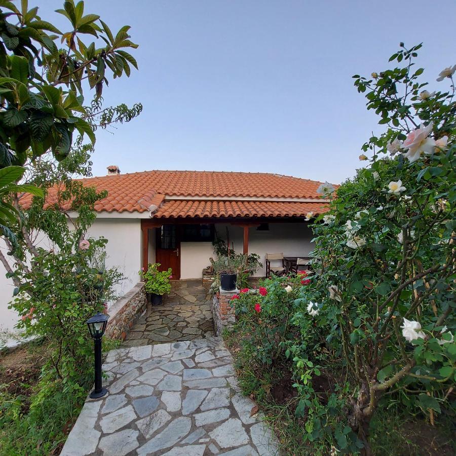 Villa Amfithea Moni Evaggelistrias 外观 照片